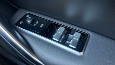 Jaguar F-Pace 2.0 P250 R-Dynamic Black 5dr Auto AWD Petrol Estate